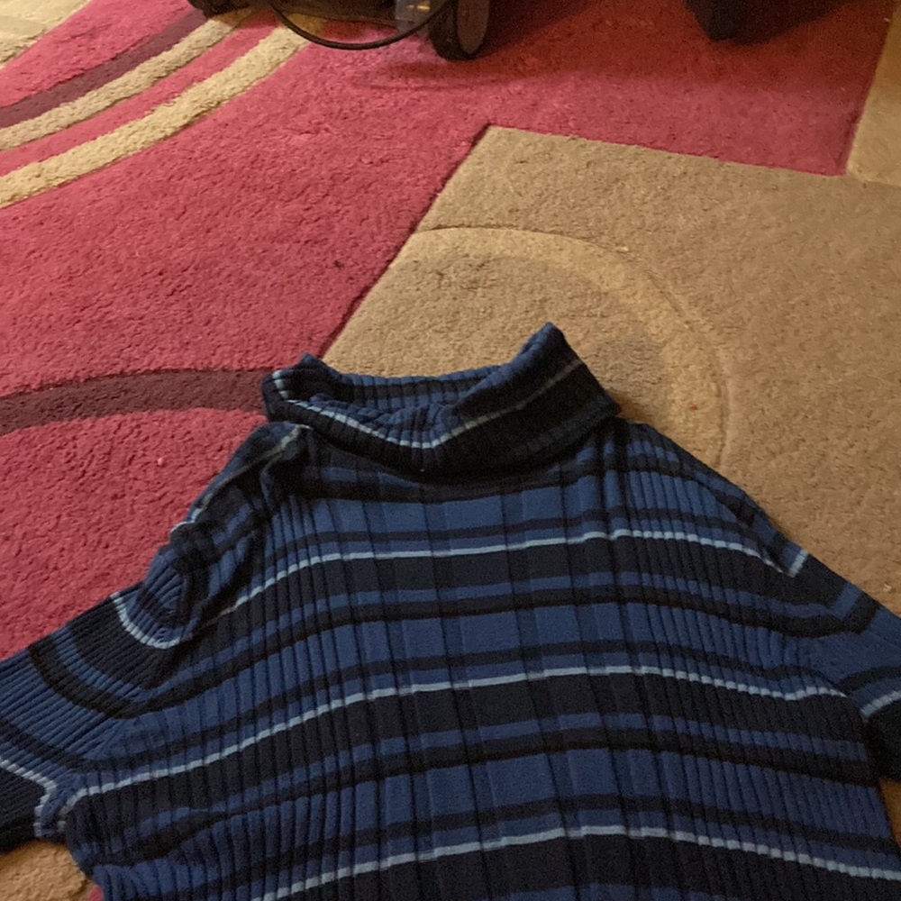 Studio blue turtle neck - Picture 4 of 4